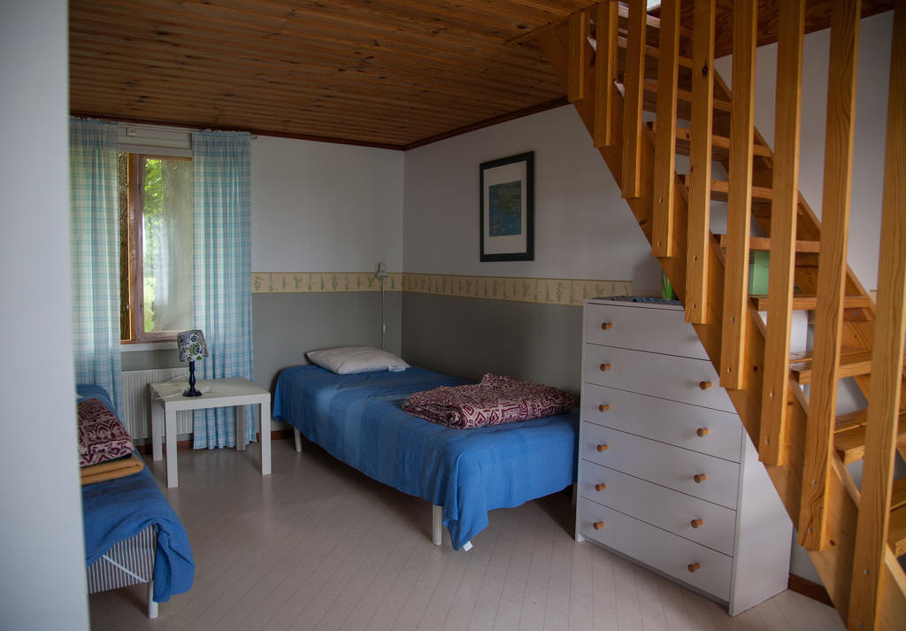 Lantluft Hotell Gullholma Rum bild