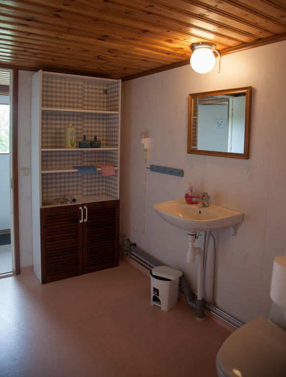 Lantluft Hotell Gullholma Rum bild