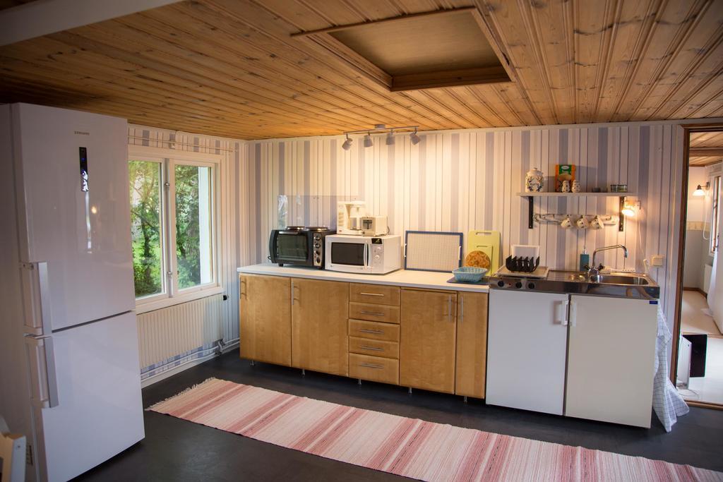 Lantluft Hotell Gullholma Exteriör bild