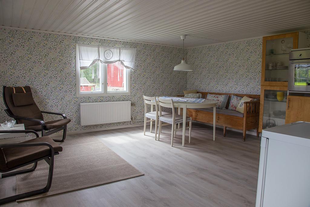 Lantluft Hotell Gullholma Rum bild